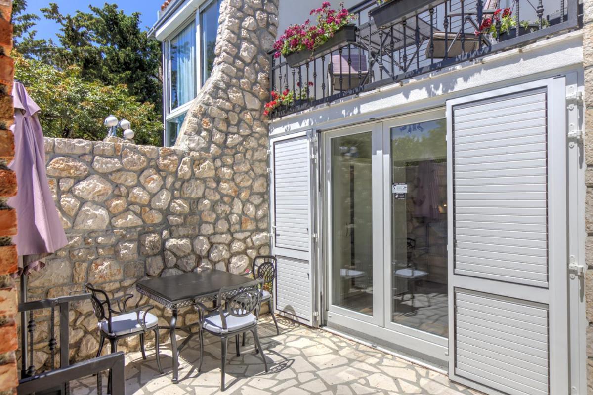 Cvrk Family House Apartment Novi Vinodolski
