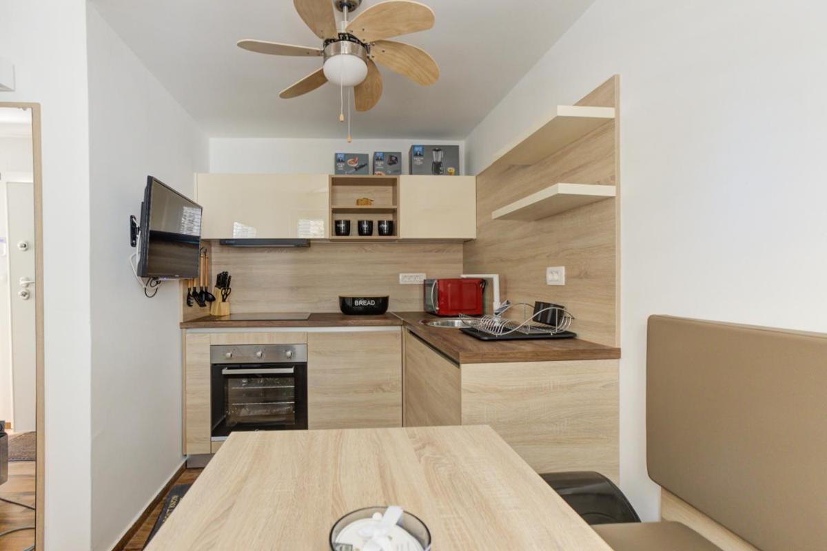 Apartment Cvrk Family House Novi Vinodolski