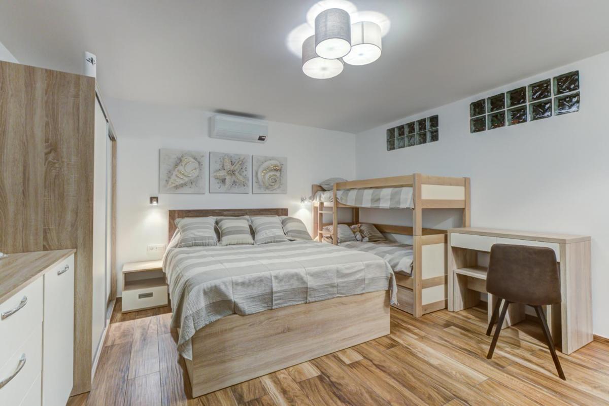 Cvrk Family House Apartment