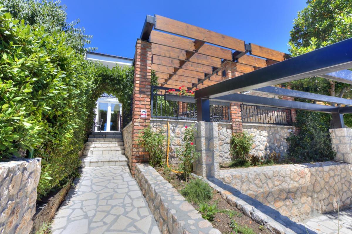 Cvrk Family House Apartment Novi Vinodolski