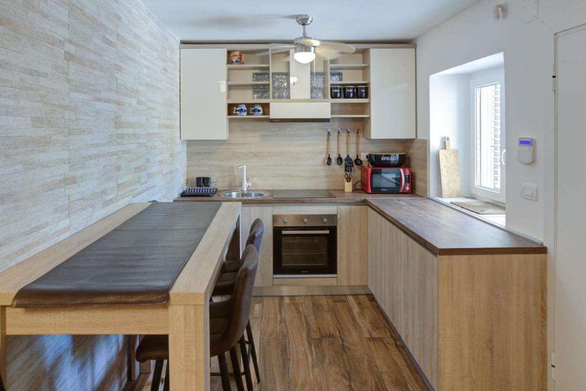 Cvrk Family House Apartment Novi Vinodolski